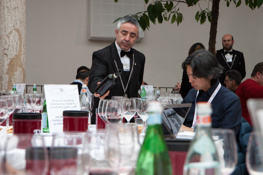 Anteprime Toscana 2015 Sommelier in Montalcino :  : Christopher Davies Photography