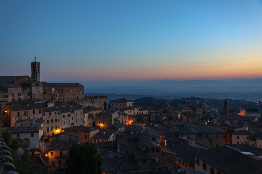 Sunrise in Montepulciano :  : Christopher Davies Photography