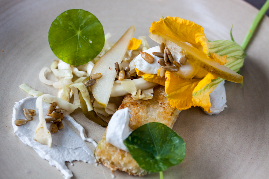 Fresh greens with apples and goat cheese. Lower 48 Restaurant, Denver, CO. :  : Christopher Davies Photography