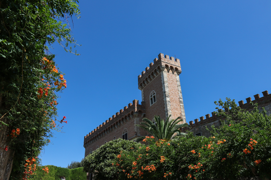 Castle in Bolgheri :  : Christopher Davies Photography